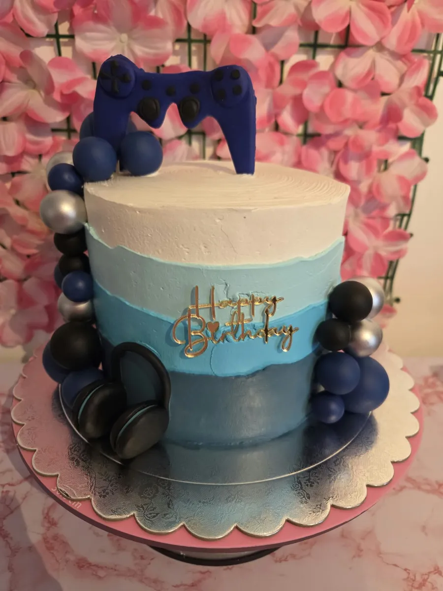 Bolo Happy Birthday azul